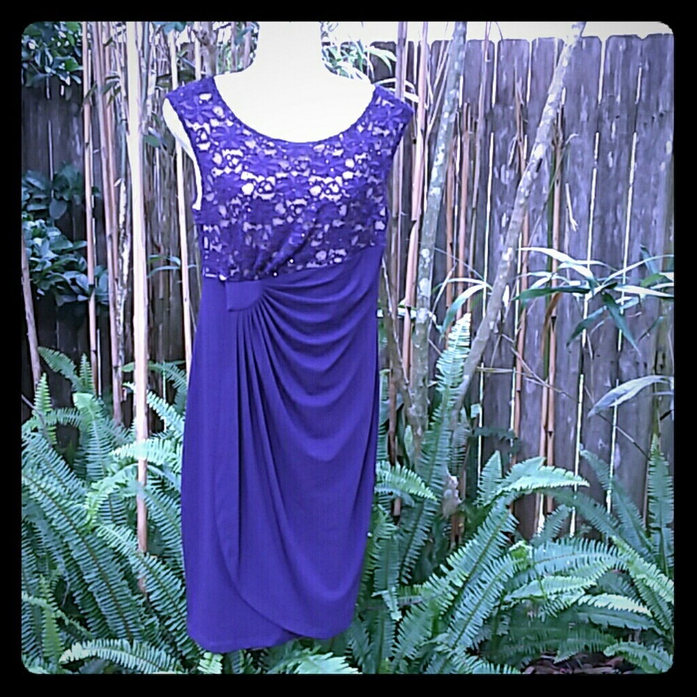 Connected Apparel DressSz 8 Lace + sequins